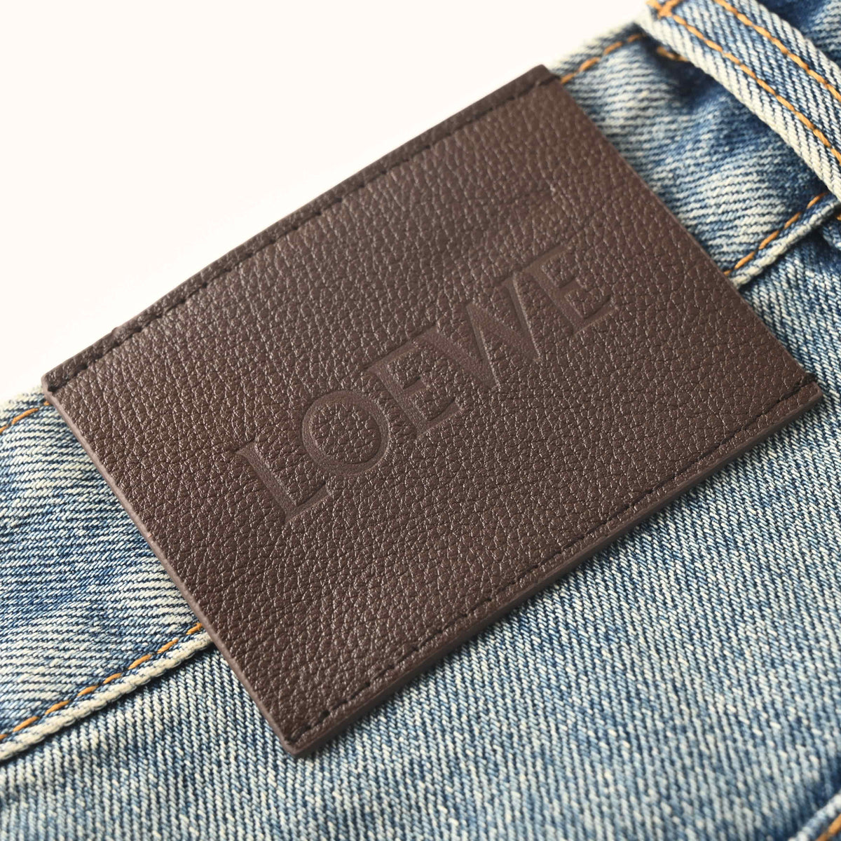 109_LOEWE罗意威 Anagram后袋刺绣牛仔长裤