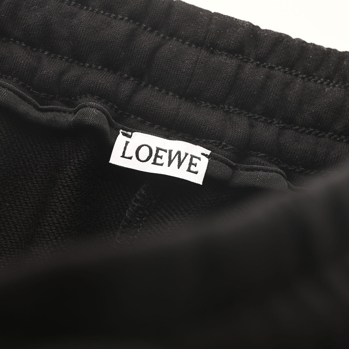 113_LOEWE罗意威 侧边织带Logo短裤