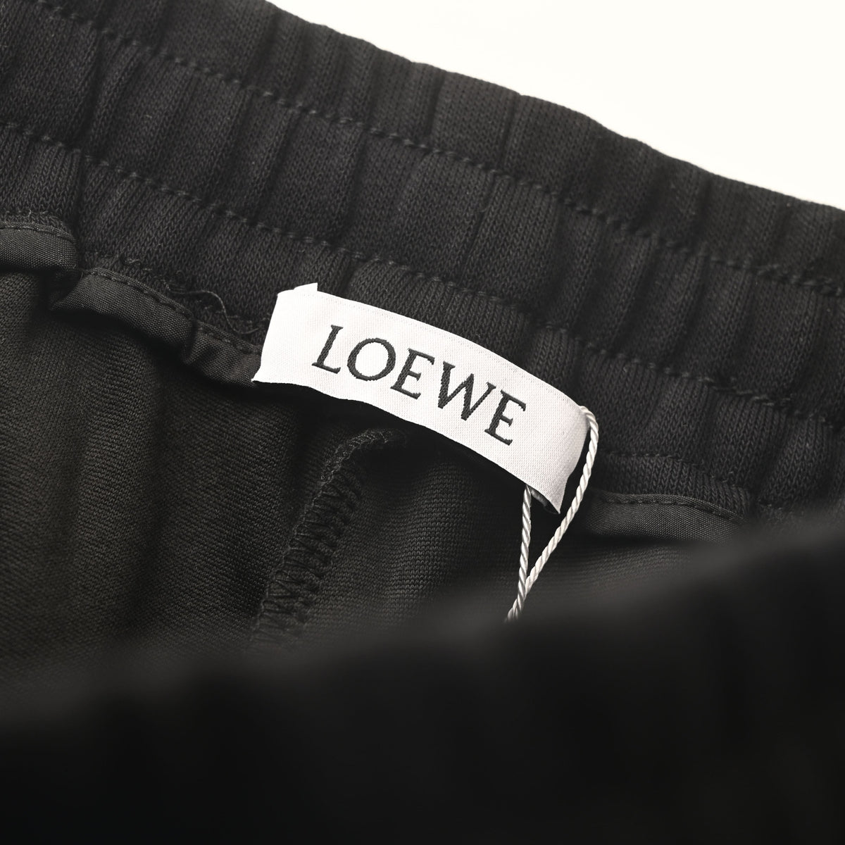 124_Loewe_罗意威 周年限定狮子植绒贴布短裤